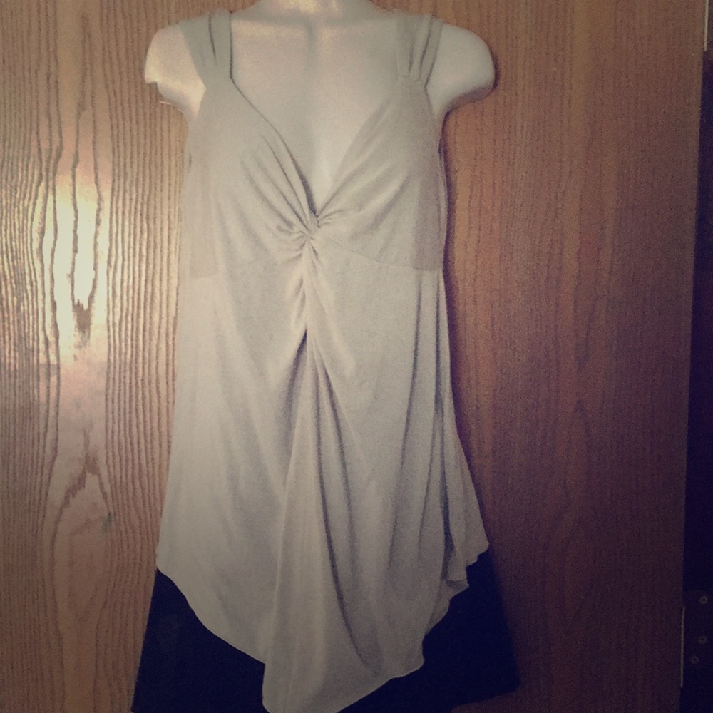 Women’s White House Black Market tank top